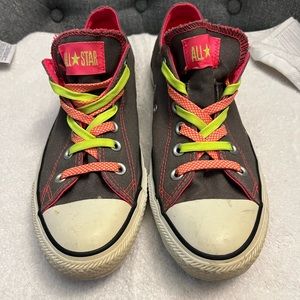 Converse Sneakers Size 9